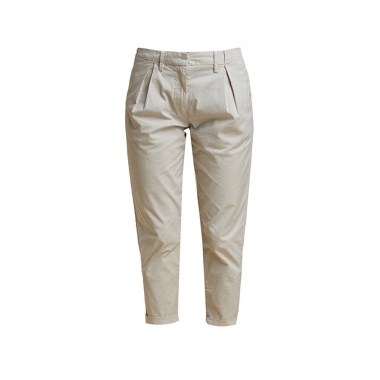 Pantalón Pleated chino