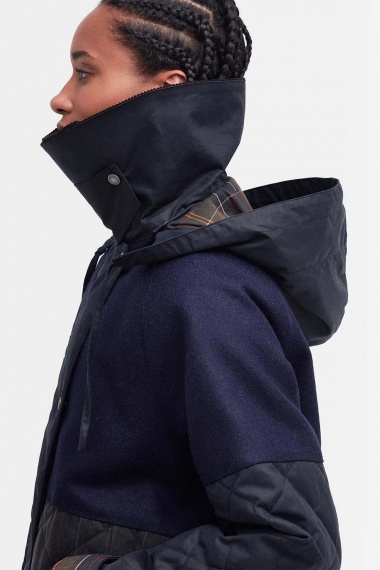 Chaqueta Barbour x GANNI Short Burghley Quilted Wax