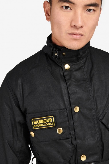 Chaqueta International A7 Essential