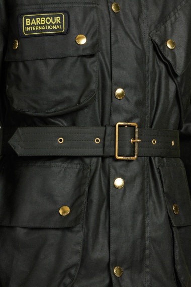 Chaqueta International A7 Essential