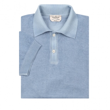Polo azul celeste