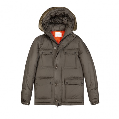 Chaqueta capucha