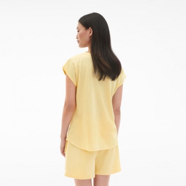 Camiseta Sara