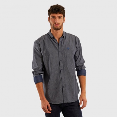 Camisa azul geometrico