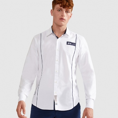 Camisa blanca dos lineas