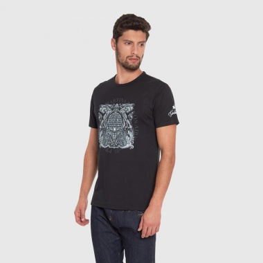 Camiseta Qadi negro