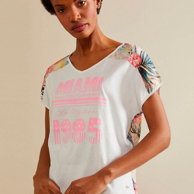 Camiseta Melania