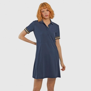 Vestido azul abotonado
