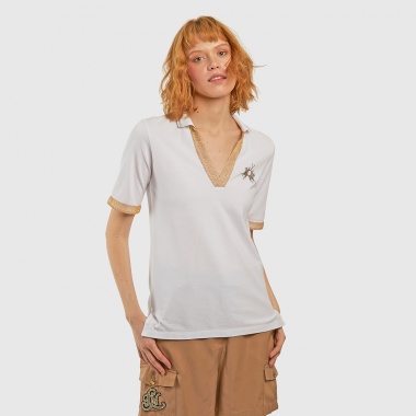 Polo blanco cuello pico