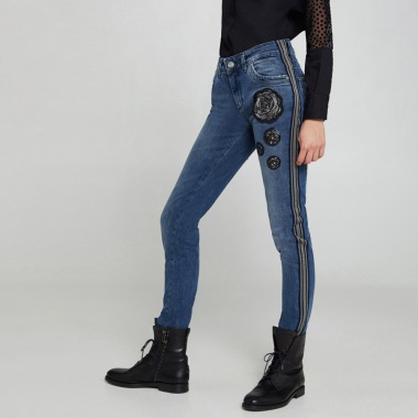 Pantalón Paola denim aplicaciones