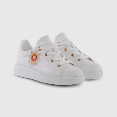 Sneaker Box Rodi blanco escudo
