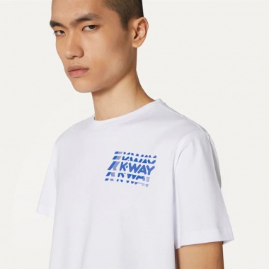 Camiseta Odom Múltiple Lettering White
